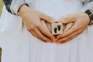 Yellow and Black Modern How To Make YouTube Thumbnail (19)